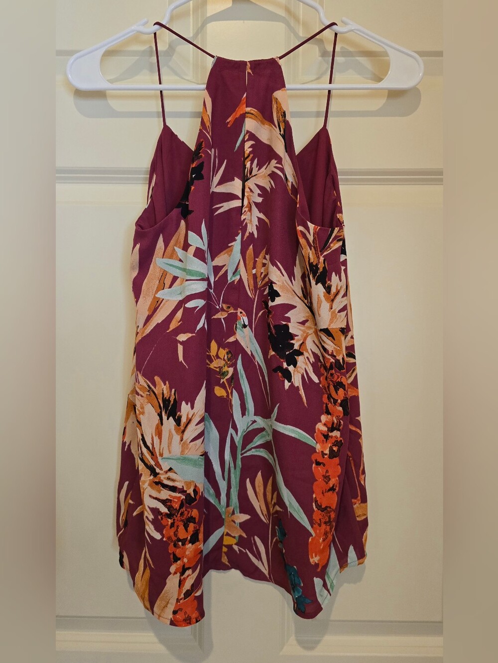 2 Express Reversible Tops - Picture 4 of 9